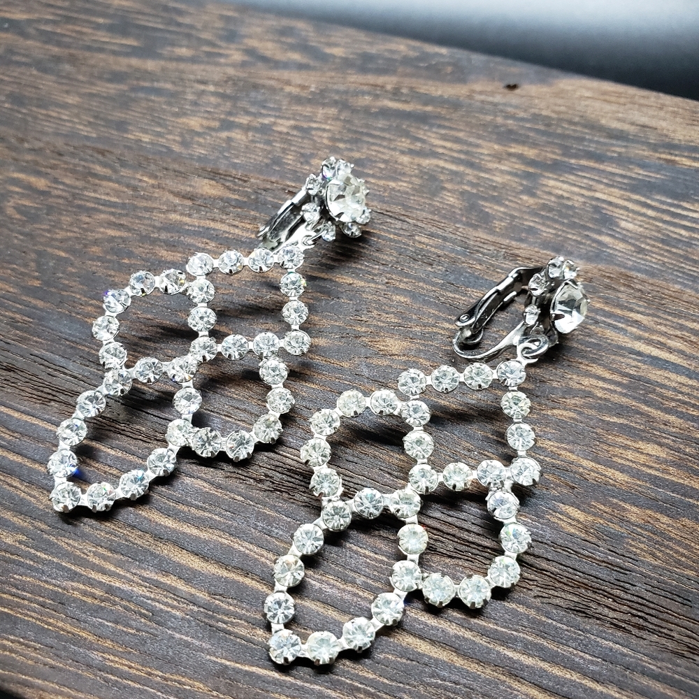 Vintage Clip on Earrings